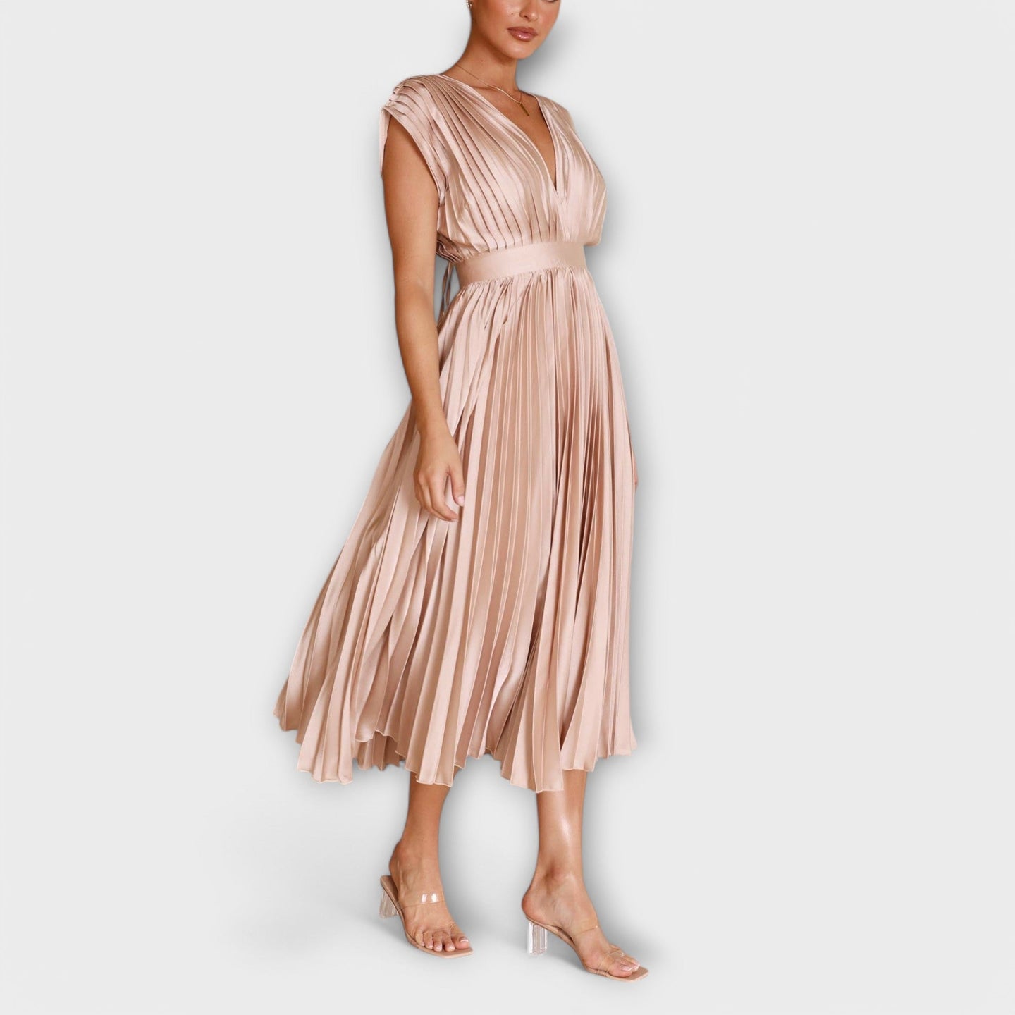 Maria | Elegant Pleated Midi Dress