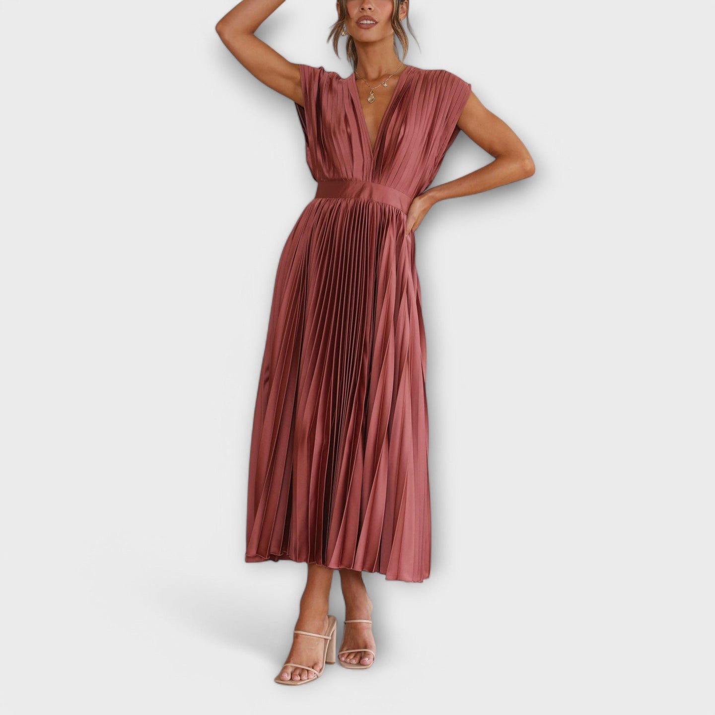 Maria | Elegant Pleated Midi Dress